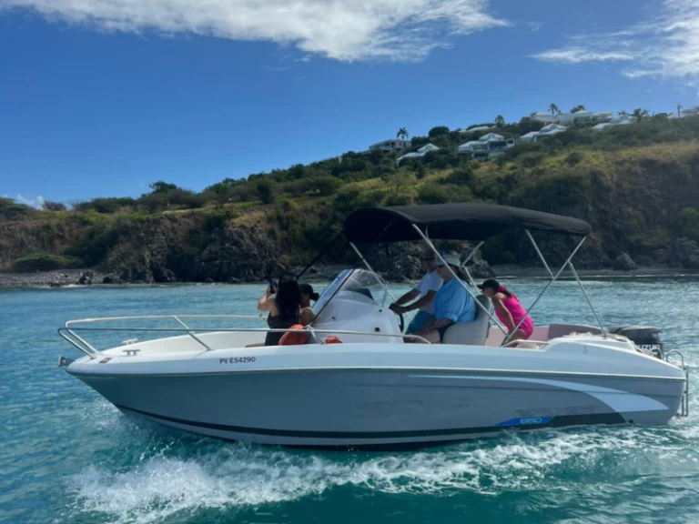 Båtuthyrning Bénéteau Flyer 650 Open i Marigot på Samboat 