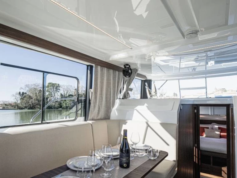 Båtuthyrning Le Boat Liberty i Branges på Samboat 