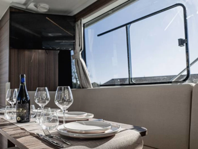 Uthyrning Motorbåt  i Migennes - Le Boat Liberty