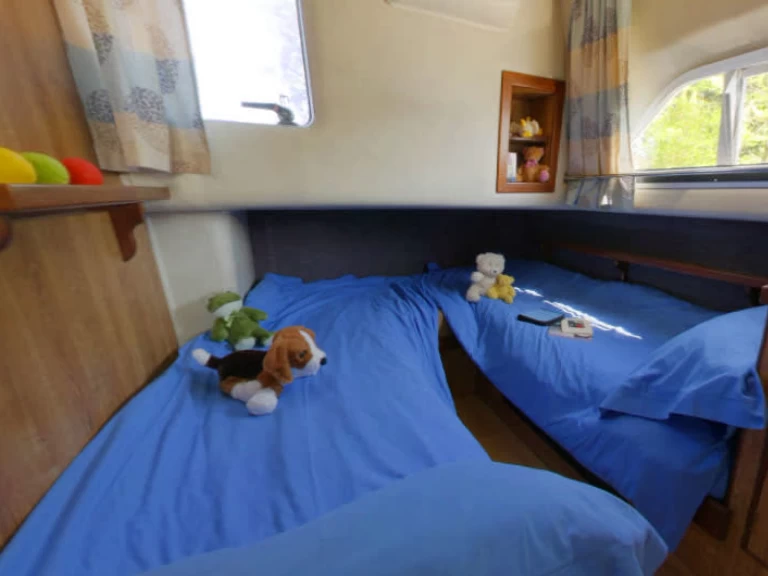 Yacht charter Boofzheim billig Royal Classique