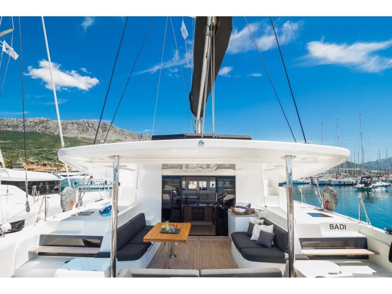 Hyr en Lagoon Lagoon 50 Kaštel Gomilica 