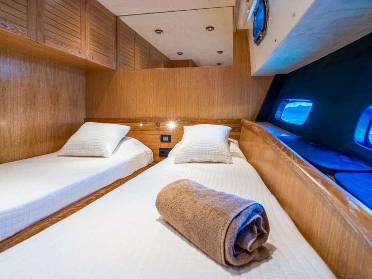 Båtuthyrning  Motoryacht C9 i Dubrovnik på Samboat 