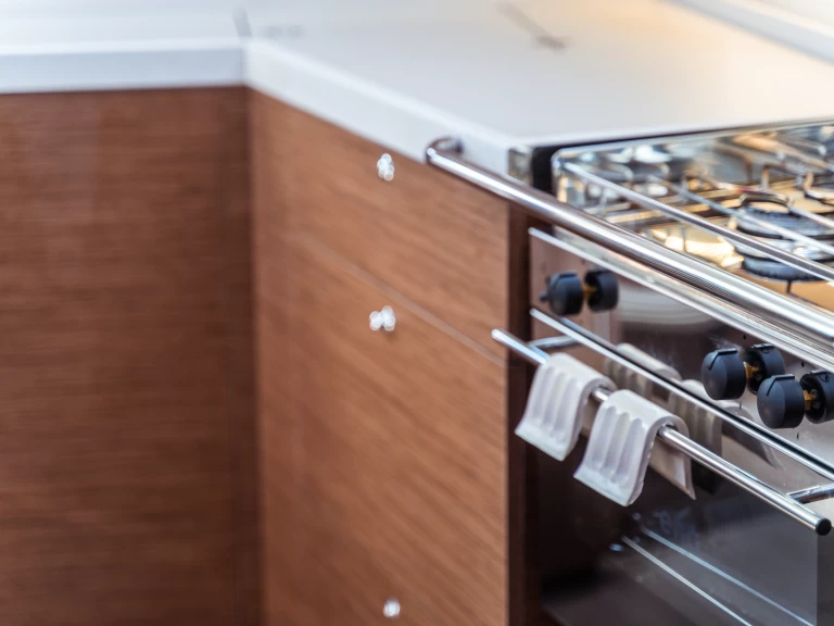 Segelbåt  för uthyrning Olbia till det bästa priset 