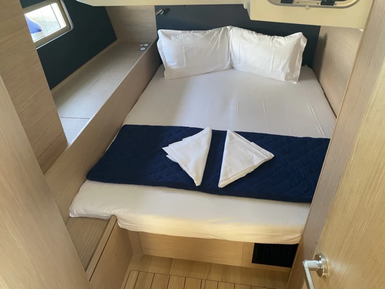 Hyra Segelbåt  med eller utan skeppare Bénéteau Salerno 