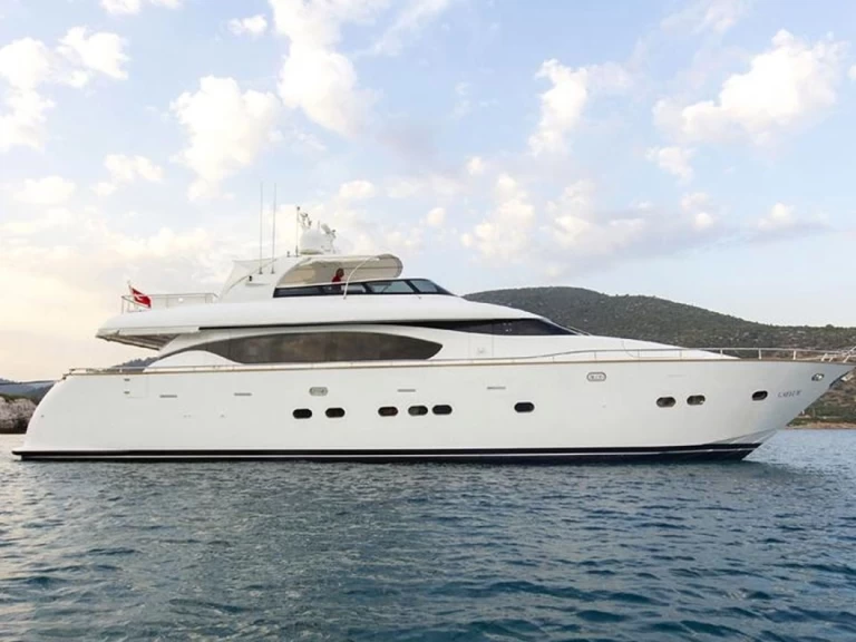 Hyr en Luxury Yacht  2006 Bodrum 
