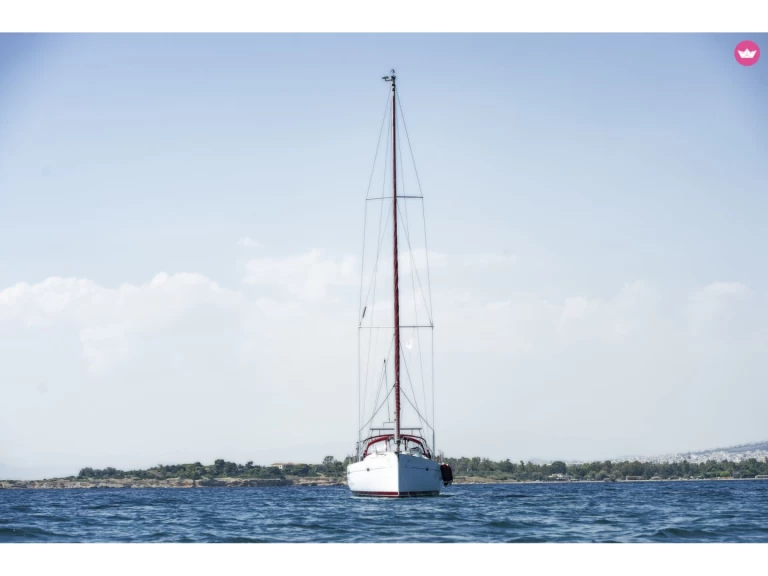 Bénéteau Oceanis 473 charter bareboat eller skeppad i Kallithéa