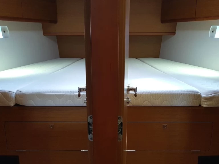 Båtuthyrning Jeanneau Sun Odyssey 519[G] i Pýlos på Samboat 