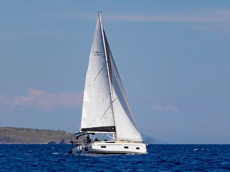 Uthyrning Segelbåt  i Nikiána - Bavaria Bavaria C42