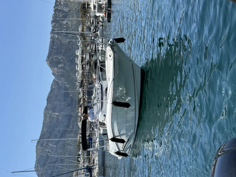 Båtuthyrning Jeanneau Cap Camarat 7.5 CC Serie 2 i Marseille på Samboat 