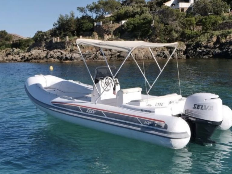 Yacht charter Porto-Vecchio billig Selva 600