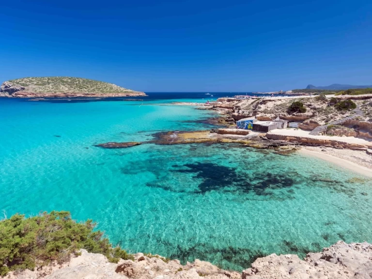 Yacht charter Sant Antoni de Portmany billig 410 Fish Consola