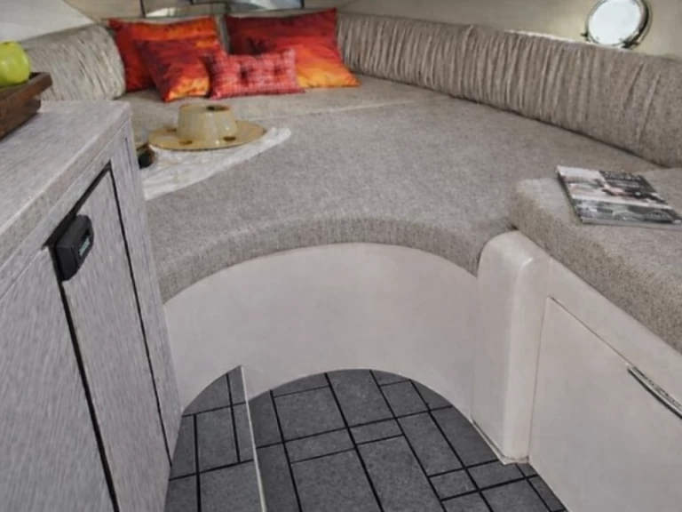 Hyra Motorbåt  med eller utan skeppare Sessa Marine Trogir  