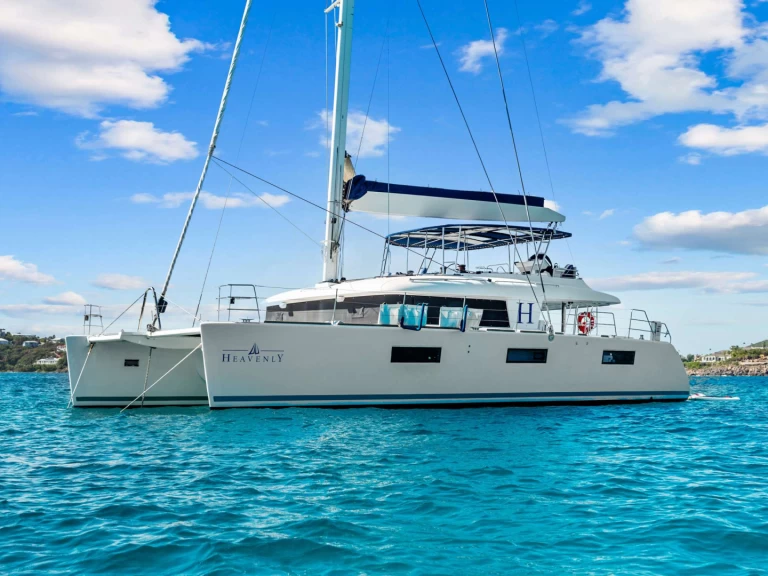 Yacht charter Sankt Martin billig HEAVENLY