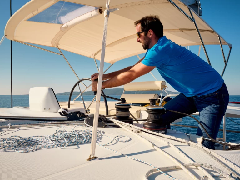 Uthyrning Katamaran  Lagoon med en båtlicens 
