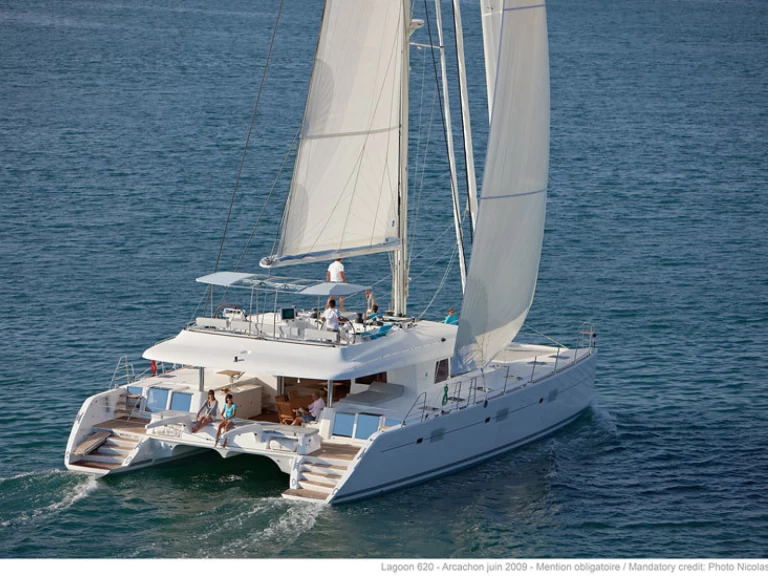 Yacht charter Saint-Mandrier-sur-Mer billig Lagoon 620