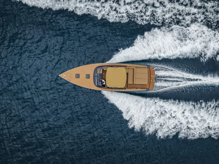 Hyr en VanDutch VanDutch 40 Cannes 