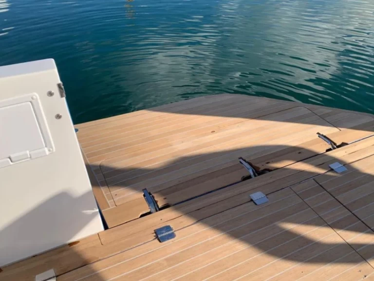 Båtuthyrning Aventura Aventura 38 SC i Cogolin på Samboat 