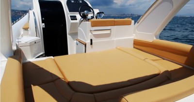 Yacht charter La Maddalena billig Bwa 34 Premium